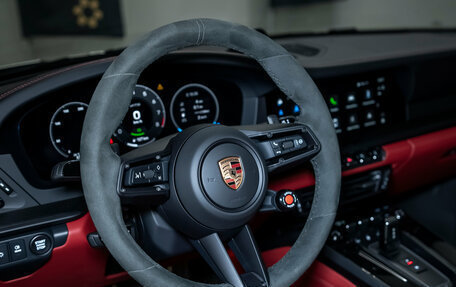 Porsche 911, 2025 год, 27 400 000 рублей, 17 фотография