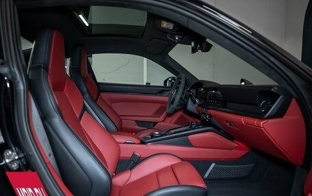 Porsche 911, 2025 год, 27 400 000 рублей, 25 фотография