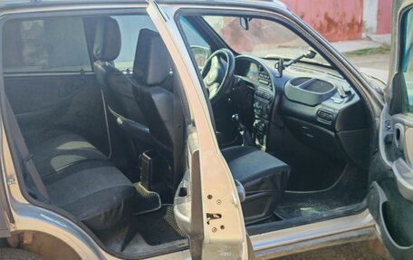 Chevrolet Niva I рестайлинг, 2018 год, 560 000 рублей, 5 фотография