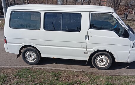 Mazda Bongo IV, 2000 год, 260 000 рублей, 2 фотография