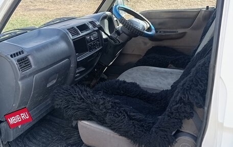 Mazda Bongo IV, 2000 год, 260 000 рублей, 5 фотография