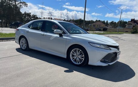 Toyota Camry, 2020 год, 3 300 000 рублей, 8 фотография