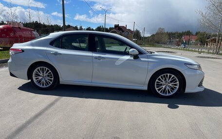 Toyota Camry, 2020 год, 3 300 000 рублей, 9 фотография