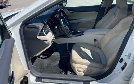 Toyota Camry, 2020 год, 3 300 000 рублей, 17 фотография