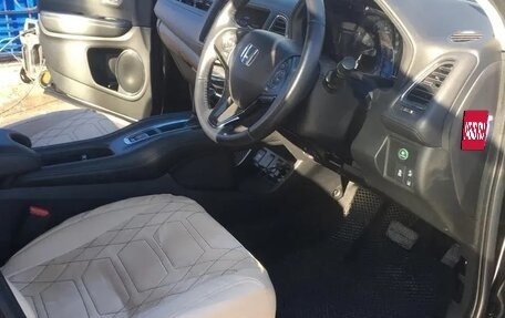 Honda Vezel, 2019 год, 1 890 000 рублей, 6 фотография