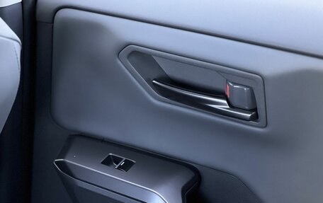 Toyota RAV4, 2026 год, 5 190 000 рублей, 22 фотография