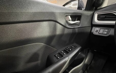 Hyundai Solaris II рестайлинг, 2021 год, 1 568 000 рублей, 11 фотография