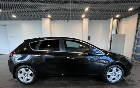 Opel Astra J, 2014 год, 825 000 рублей, 2 фотография