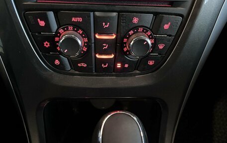 Opel Astra J, 2014 год, 825 000 рублей, 15 фотография