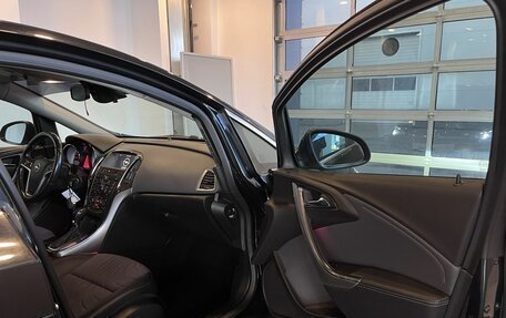 Opel Astra J, 2014 год, 825 000 рублей, 27 фотография