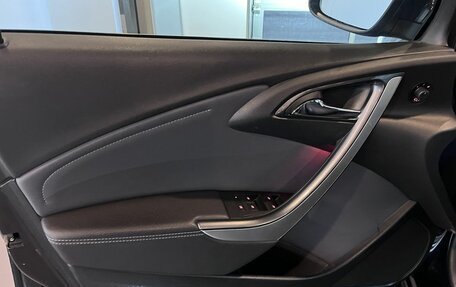 Opel Astra J, 2014 год, 825 000 рублей, 22 фотография