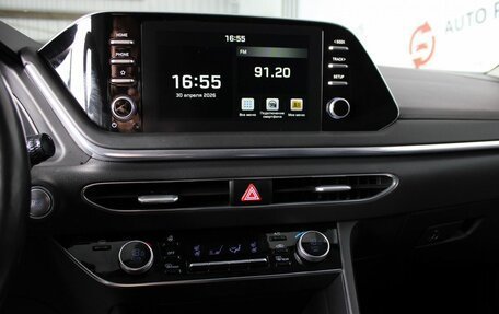 Hyundai Sonata VIII, 2021 год, 2 600 000 рублей, 10 фотография