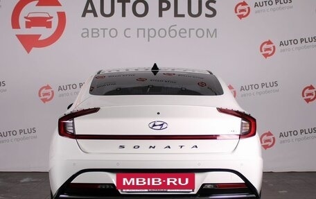 Hyundai Sonata VIII, 2021 год, 2 600 000 рублей, 4 фотография