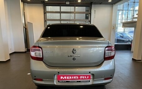 Renault Logan II, 2018 год, 918 000 рублей, 4 фотография