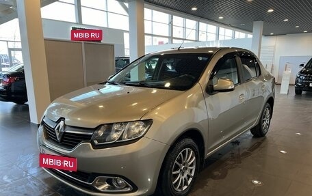 Renault Logan II, 2018 год, 918 000 рублей, 7 фотография