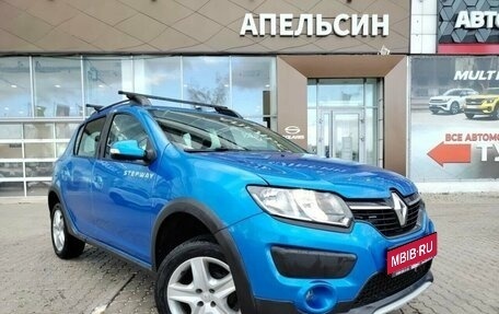 Renault Sandero II рестайлинг, 2017 год, 852 840 рублей, 1 фотография