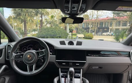 Porsche Cayenne III, 2022 год, 11 000 000 рублей, 9 фотография