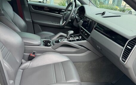 Porsche Cayenne III, 2022 год, 11 000 000 рублей, 7 фотография