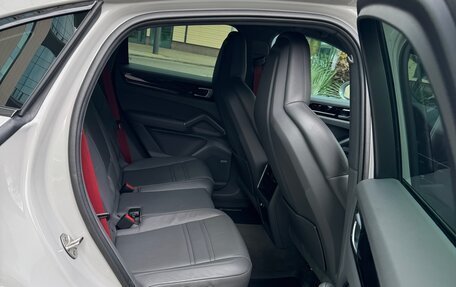 Porsche Cayenne III, 2022 год, 11 000 000 рублей, 8 фотография