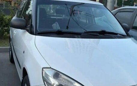 Skoda Fabia II, 2012 год, 650 000 рублей, 2 фотография