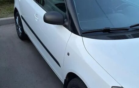 Skoda Fabia II, 2012 год, 650 000 рублей, 4 фотография