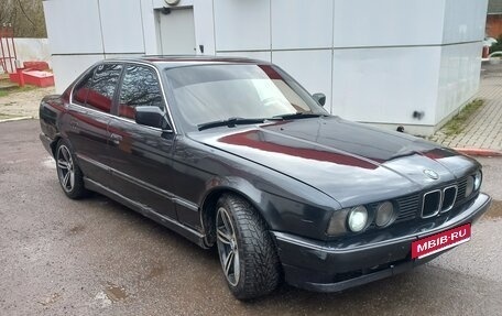 BMW 5 серия, 1990 год, 400 000 рублей, 4 фотография