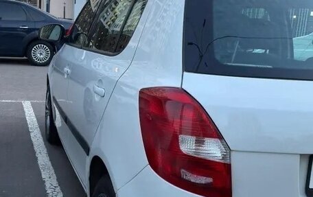 Skoda Fabia II, 2012 год, 650 000 рублей, 6 фотография