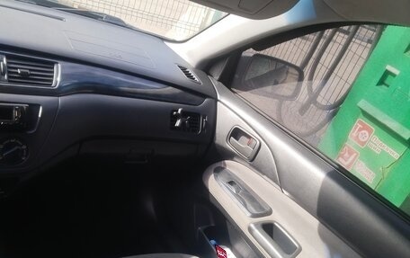 Mitsubishi Lancer IX, 2005 год, 350 000 рублей, 11 фотография