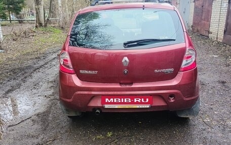 Renault Sandero I, 2012 год, 600 000 рублей, 4 фотография