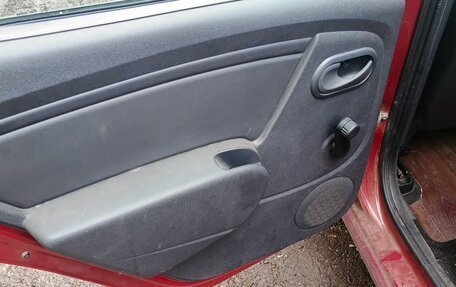 Renault Sandero I, 2012 год, 600 000 рублей, 20 фотография