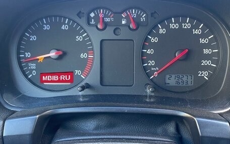 Volkswagen Golf IV, 2000 год, 350 000 рублей, 19 фотография