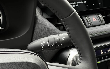 Toyota RAV4, 2026 год, 5 190 000 рублей, 14 фотография