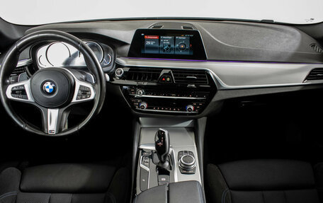 BMW 5 серия, 2020 год, 2 695 000 рублей, 11 фотография