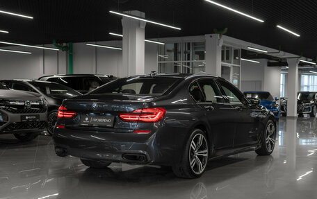 BMW 7 серия, 2018 год, 3 850 000 рублей, 5 фотография