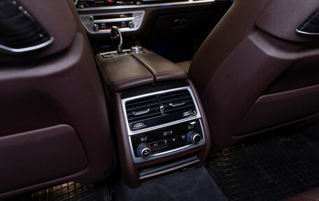 BMW 7 серия, 2018 год, 3 850 000 рублей, 13 фотография