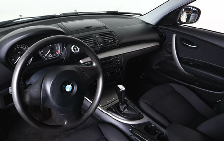 BMW 1 серия, 2011 год, 899 000 рублей, 8 фотография