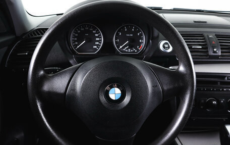 BMW 1 серия, 2011 год, 899 000 рублей, 15 фотография