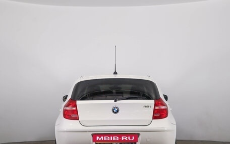 BMW 1 серия, 2011 год, 899 000 рублей, 6 фотография