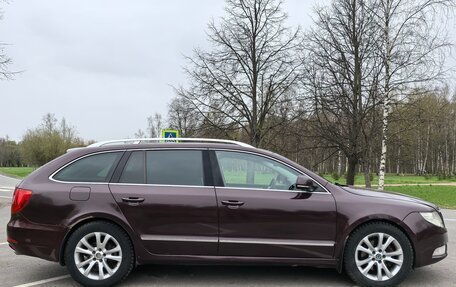 Skoda Superb III рестайлинг, 2011 год, 935 000 рублей, 5 фотография