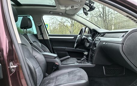 Skoda Superb III рестайлинг, 2011 год, 935 000 рублей, 12 фотография