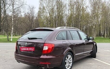 Skoda Superb III рестайлинг, 2011 год, 935 000 рублей, 8 фотография