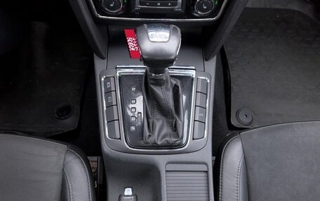 Skoda Superb III рестайлинг, 2011 год, 935 000 рублей, 20 фотография