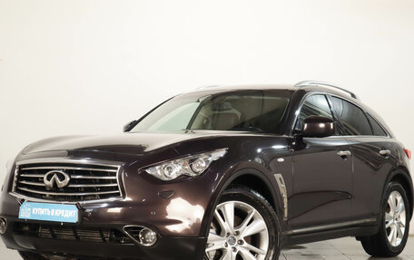 Infiniti QX70, 2013 год, 2 299 000 рублей, 4 фотография