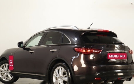 Infiniti QX70, 2013 год, 2 299 000 рублей, 7 фотография