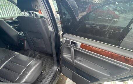 Volkswagen Touareg III, 2008 год, 500 000 рублей, 11 фотография