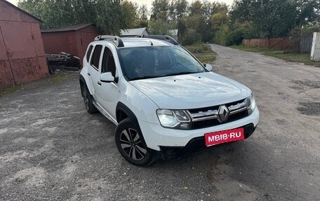 Renault Duster I рестайлинг, 2017 год, 830 000 рублей, 1 фотография