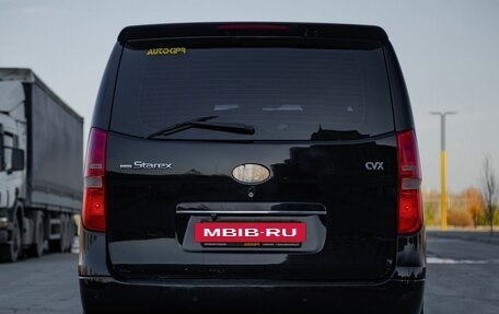 Hyundai Grand Starex Grand Starex I рестайлинг 2, 2011 год, 1 200 000 рублей, 4 фотография