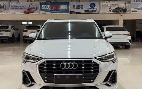 Audi Q3, 2022 год, 2 650 000 рублей, 5 фотография