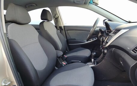 Hyundai Solaris II рестайлинг, 2013 год, 699 000 рублей, 11 фотография