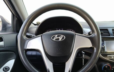 Hyundai Solaris II рестайлинг, 2013 год, 699 000 рублей, 13 фотография